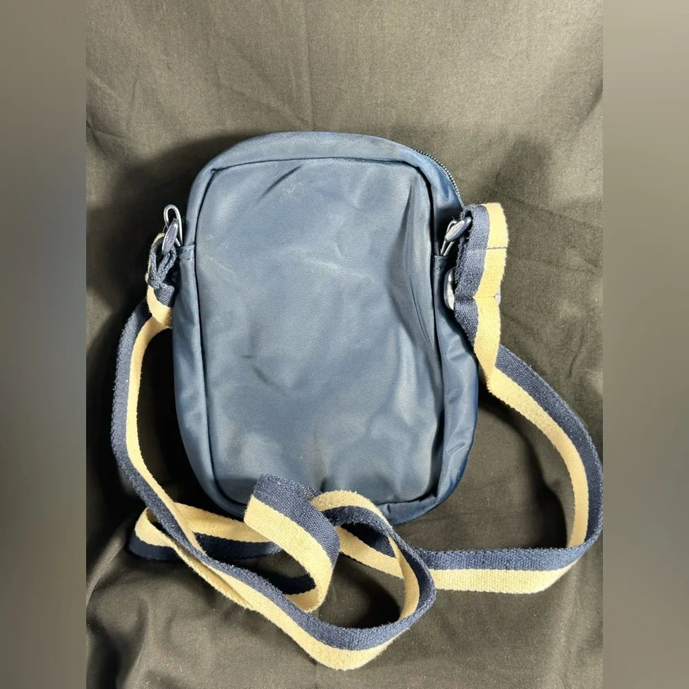 Tommy Hilfiger Men’s Red and Blue Crossbody Bag - Good Condition - Picture 5 of 16